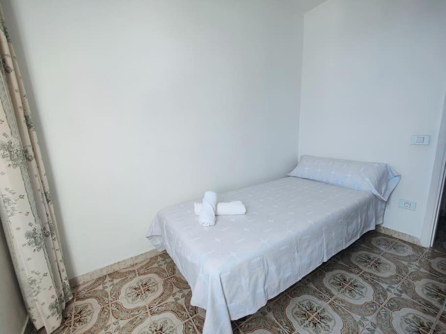 Appartamento Casa Chito Santa Cruz Esterno foto
